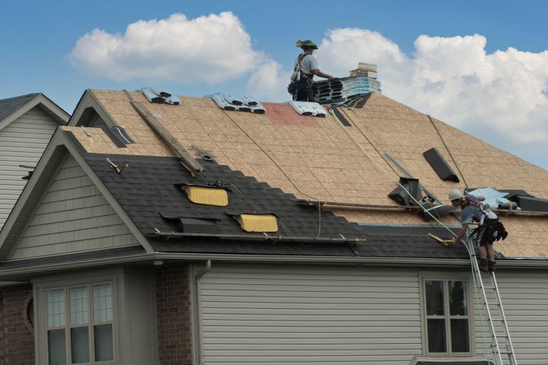 Asphalt Roofing Installation Guide In Miami, Florida